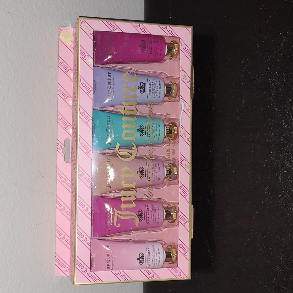 NWT Juicy Couture 6pc Lotion Set
